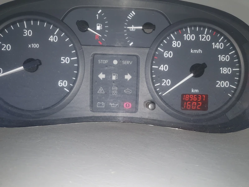 Nissan Primastar, снимка 13 - Бусове и автобуси - 52344645