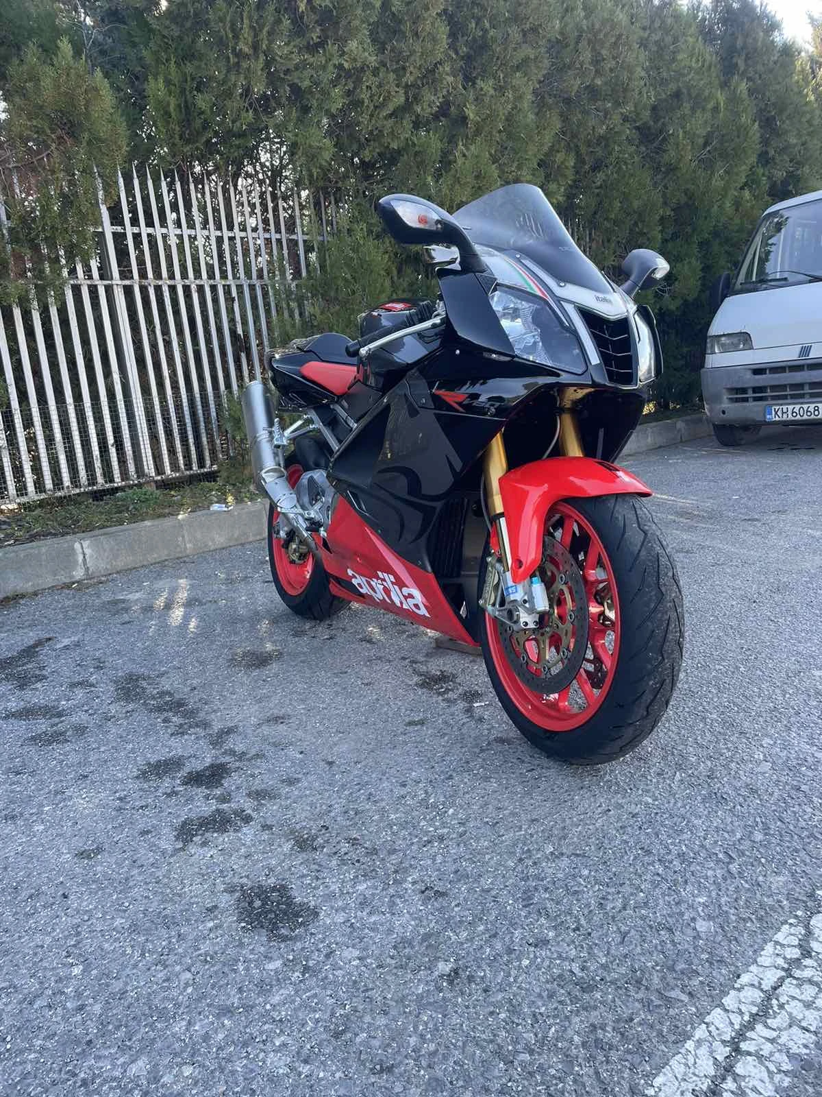 Aprilia RSV4 RSV Mille - изображение 2