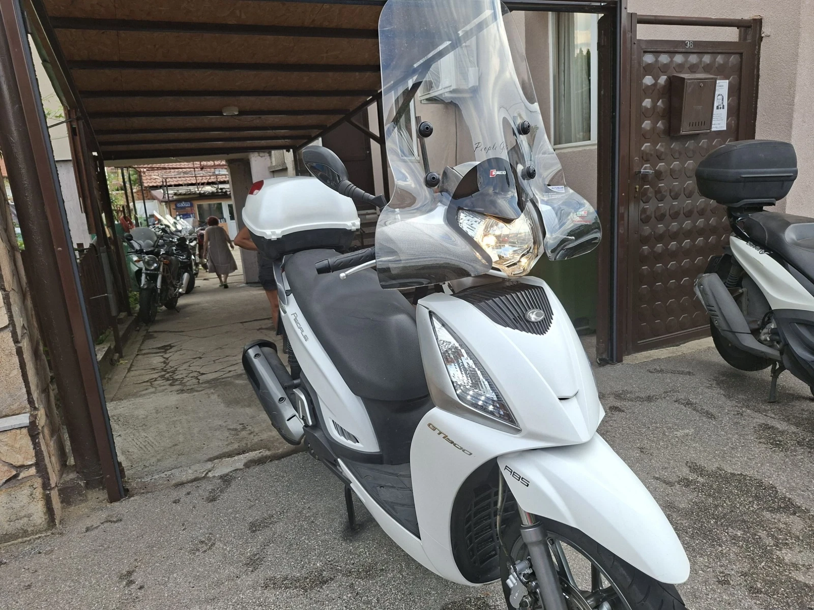 Kymco People 300IE ABS 2016 UNIKAT PROMO, снимка 14 - Мотоциклети и мототехника - 55327599