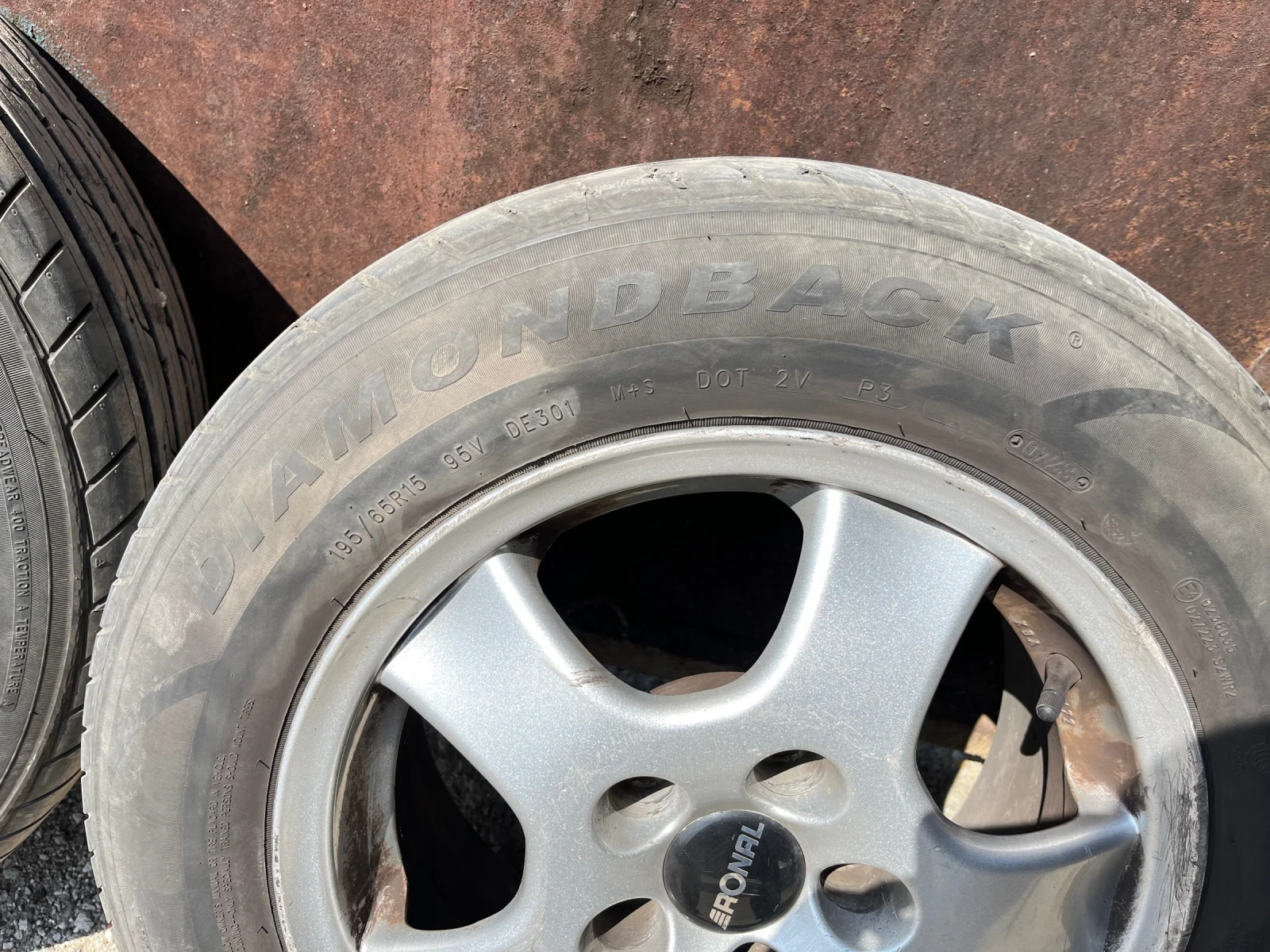 ���� � ������ 195/65R15 �� VW Passat | Mobile.bg � ����������� 3