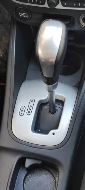 Renault Megane 1.5dci 110 кс  Топ състояние автоматик, снимка 13