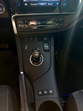 Toyota Auris Първи собственик, Гаранция, Пълна сервизна история, снимка 8