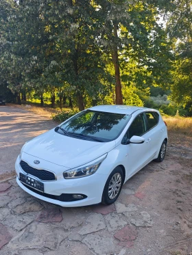 Kia Ceed 1.4I НОВ ВНОС, снимка 12