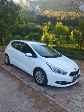 Kia Ceed 1.4I НОВ ВНОС, снимка 13