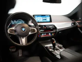 BMW 530 2017/M-sport/X-drive/B48/8ZF/PANO/DRIVE SELECT - 20550 € / 40192.31 лв. - 88649087 8