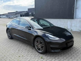 ������ Tesla Model 3