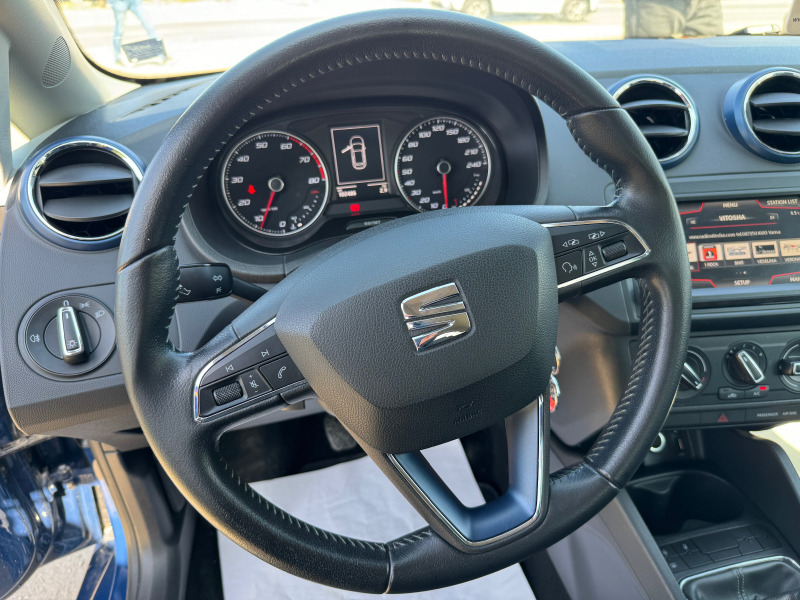 Seat Ibiza 1.0, снимка 12 - Автомобили и джипове - 44631207