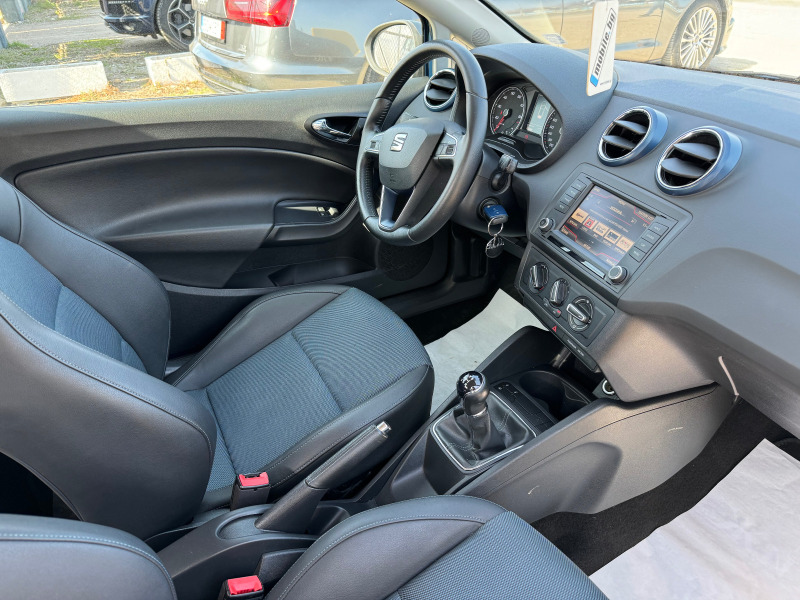 Seat Ibiza 1.0, снимка 10 - Автомобили и джипове - 44631207
