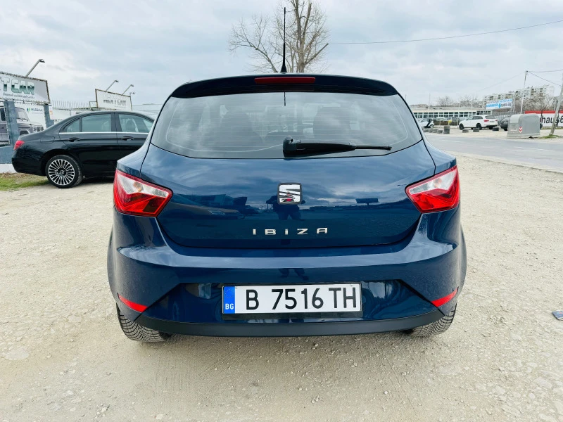 Seat Ibiza 1.0, снимка 6 - Автомобили и джипове - 44631207