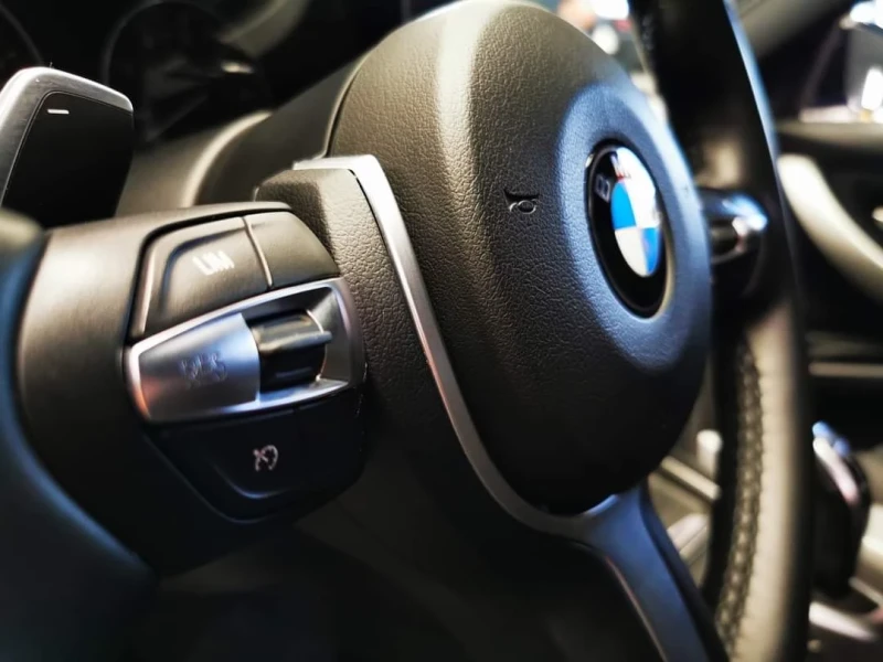 BMW 330 335 xdrive M sport paket, снимка 13 - Автомобили и джипове - 52313868