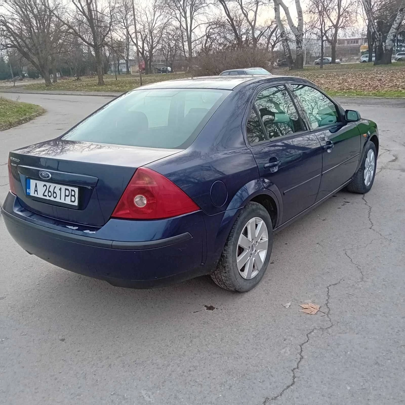 Ford Mondeo 2.0 Ghia, снимка 4 - Автомобили и джипове - 47858240