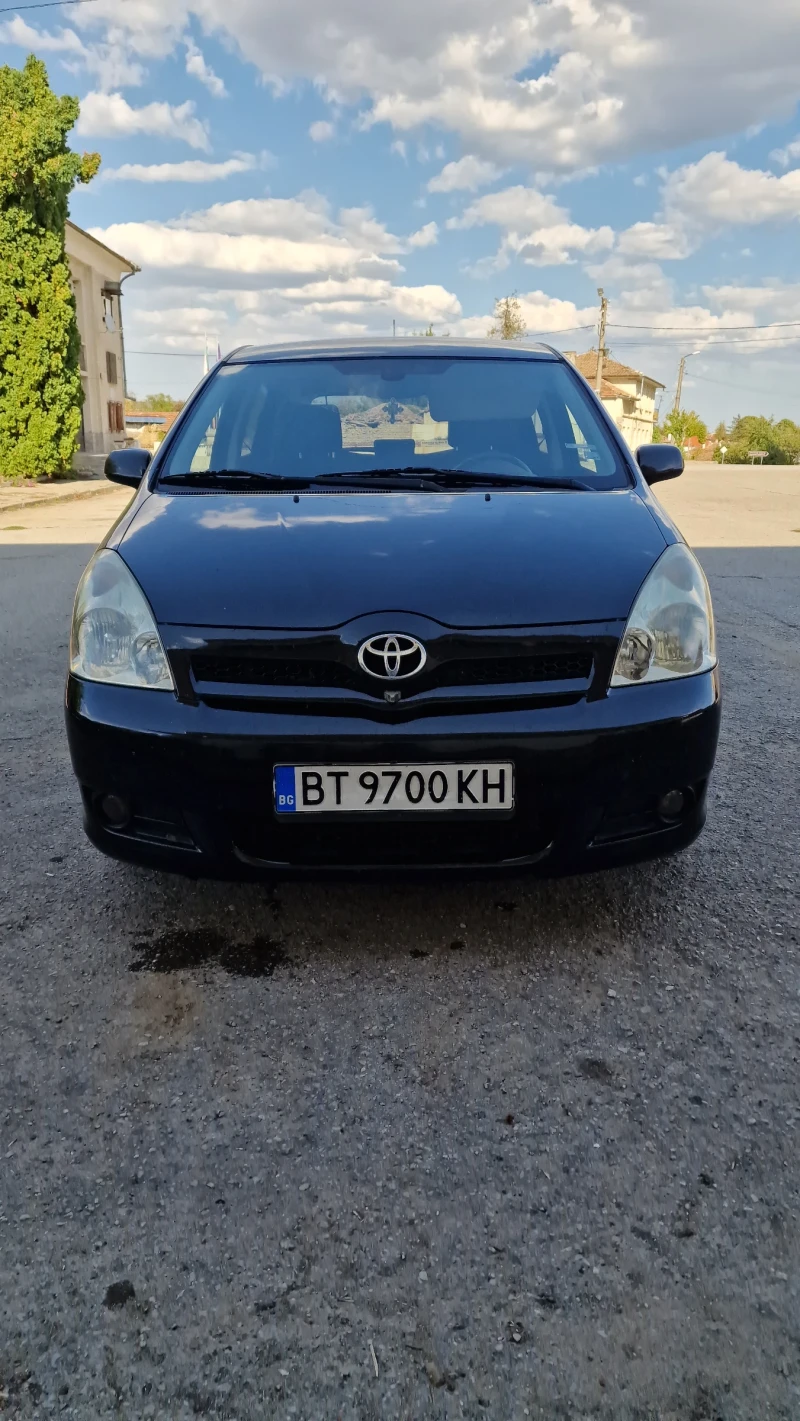 Toyota Corolla verso 2.2 D-Cat 180k.c 7местна, снимка 5 - Автомобили и джипове - 47412303