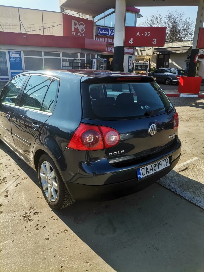 VW Golf, снимка 2 - Автомобили и джипове - 48993400