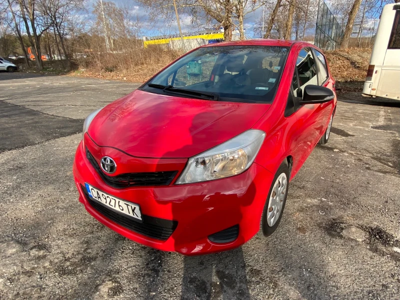 Toyota Yaris, снимка 4 - Автомобили и джипове - 49143500