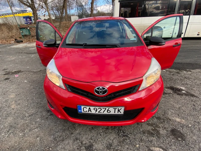 Toyota Yaris, снимка 15 - Автомобили и джипове - 49143500