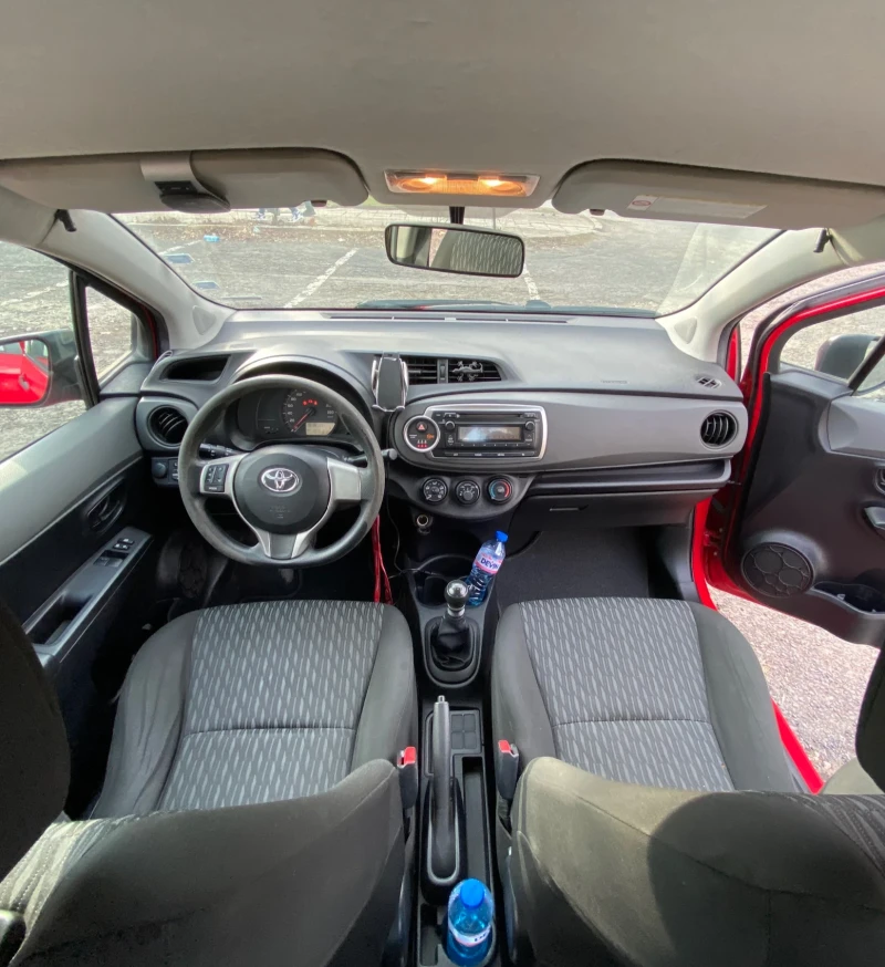 Toyota Yaris, снимка 12 - Автомобили и джипове - 49143500