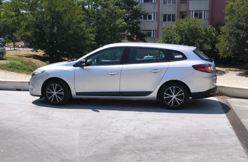 Renault Megane 1.5dci 110 кс  Топ състояние автоматик