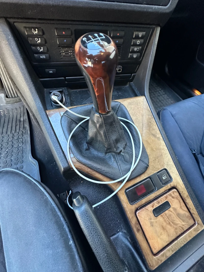 BMW 523 523i, снимка 12 - Автомобили и джипове - 51615833