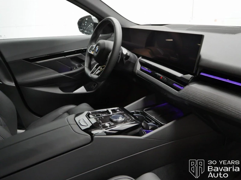 BMW 520 d xDrive M Sport Paket Steptronic, снимка 6 - Автомобили и джипове - 52775103