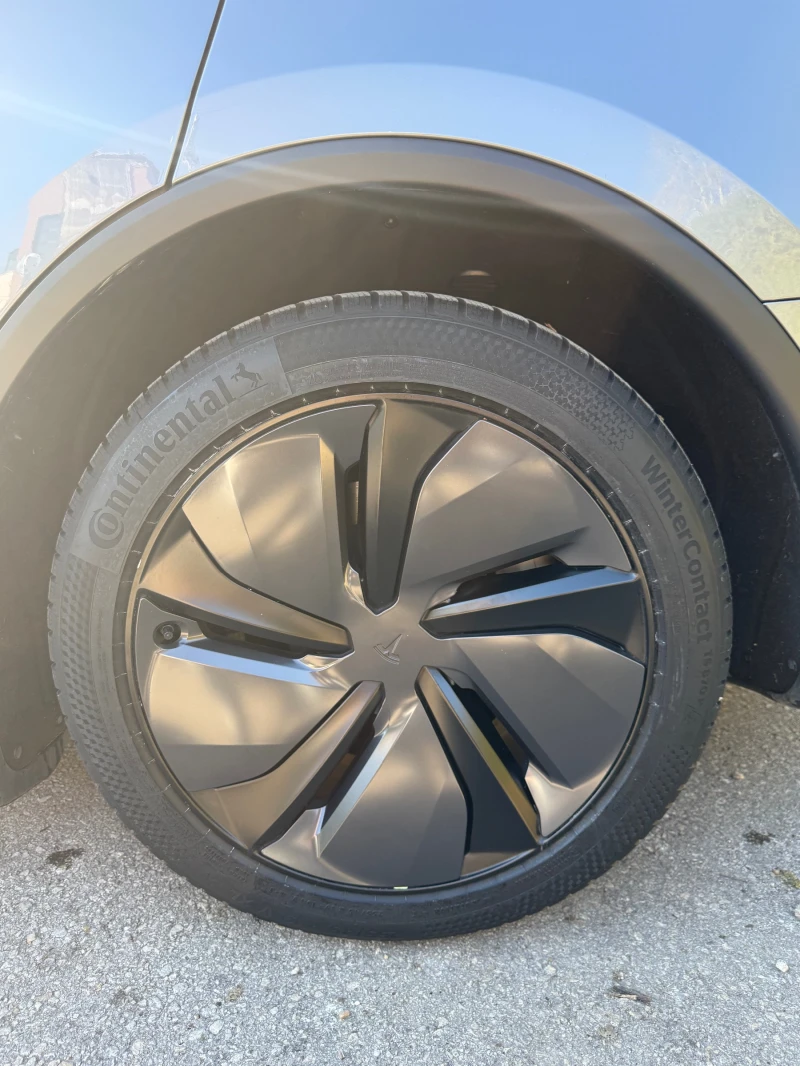 Tesla Model Y JUNIPER НОВА DUAL MOTOR, снимка 16 - Автомобили и джипове - 52851245