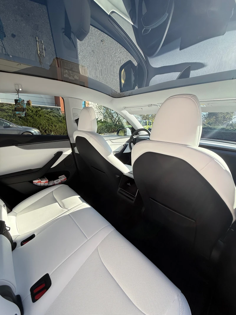 Tesla Model Y JUNIPER НОВА DUAL MOTOR, снимка 12 - Автомобили и джипове - 52851245