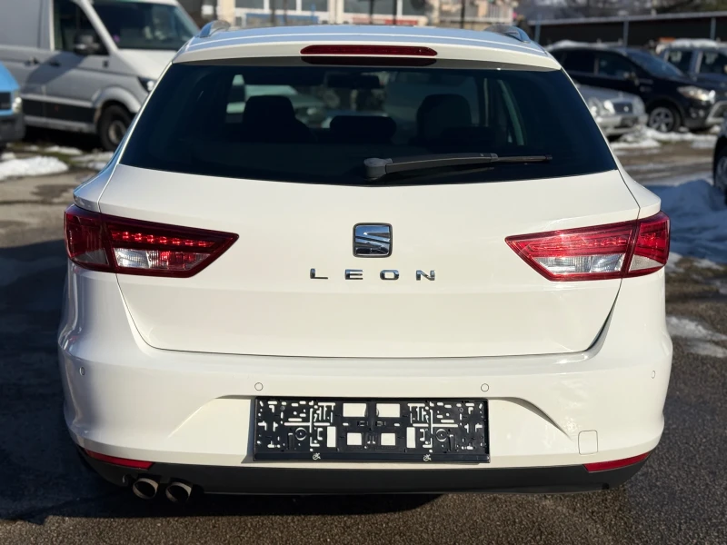Seat Leon 1.6TDI-4x4, снимка 6 - Автомобили и джипове - 52996274