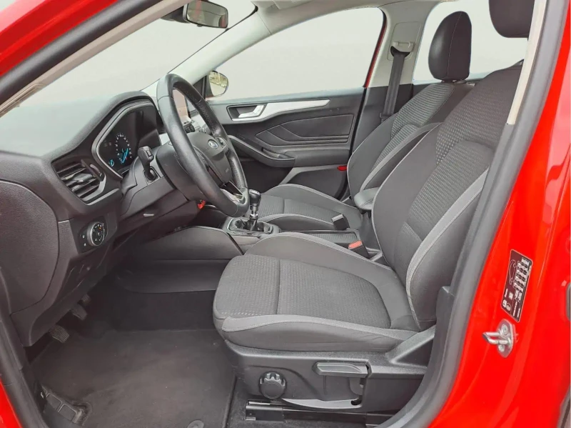 Ford Focus 1.0 Ecoboost, снимка 9 - Автомобили и джипове - 53255307