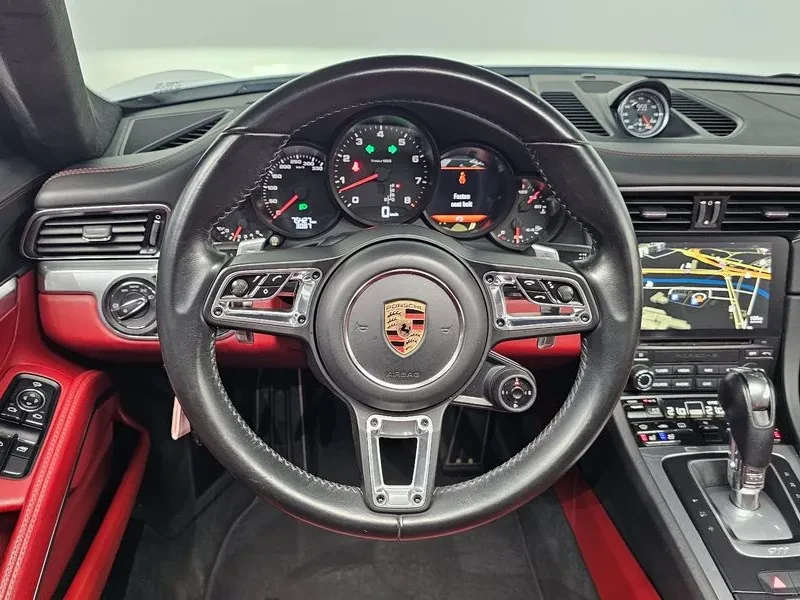 Porsche 911 CARRERA S| LED| ОБДУХ| КАМЕРА, снимка 7 - Автомобили и джипове - 55206724