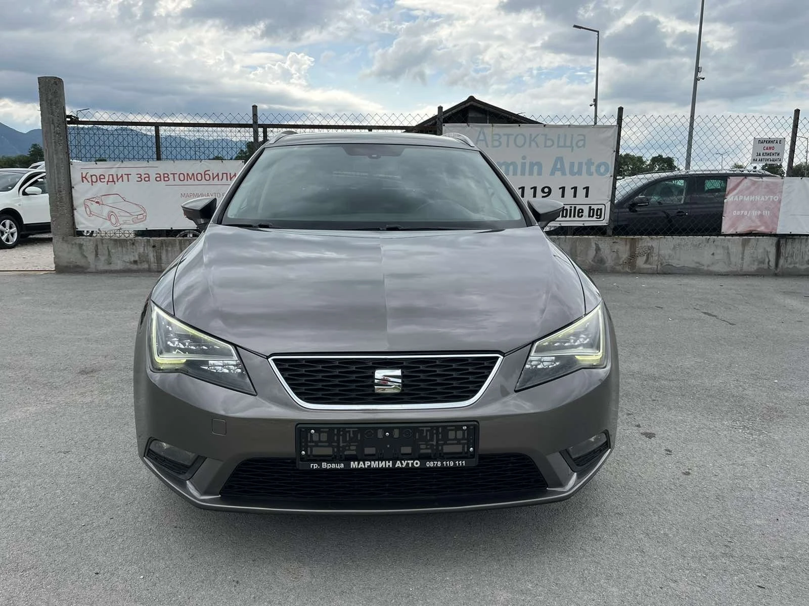 Seat Leon FULL LED 1.6TDI 105кс NAVI АВТОПИЛОТ ВНОС ИТАЛИЯ - изображение 2