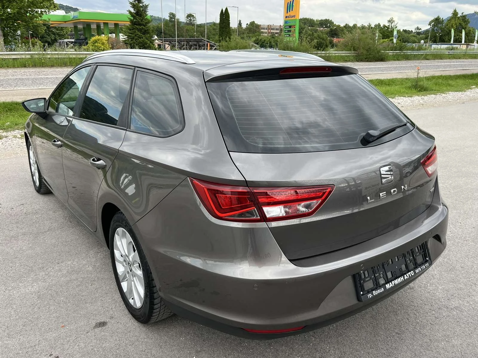 Seat Leon FULL LED 1.6TDI 105кс NAVI АВТОПИЛОТ ВНОС ИТАЛИЯ - изображение 5