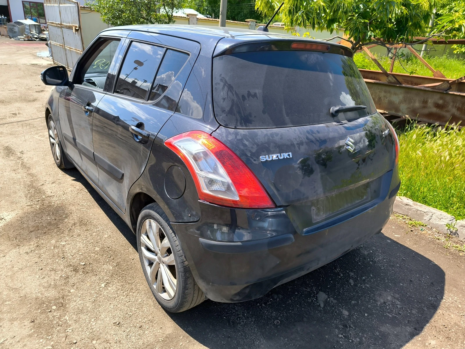 Suzuki Swift 1.2i - изображение 5