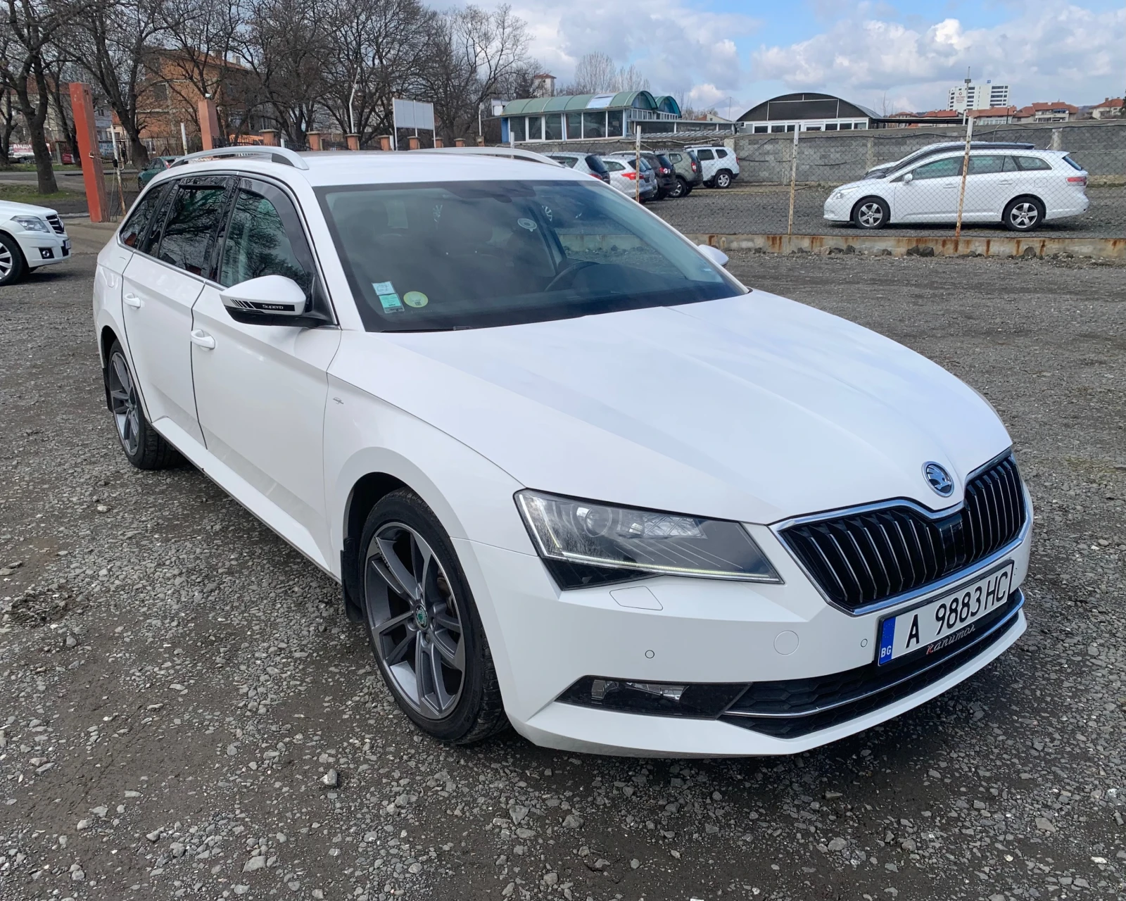 Skoda Superb III Restyling Laurin & Klement 2.0d (150к.с)EURO 6 - изображение 3