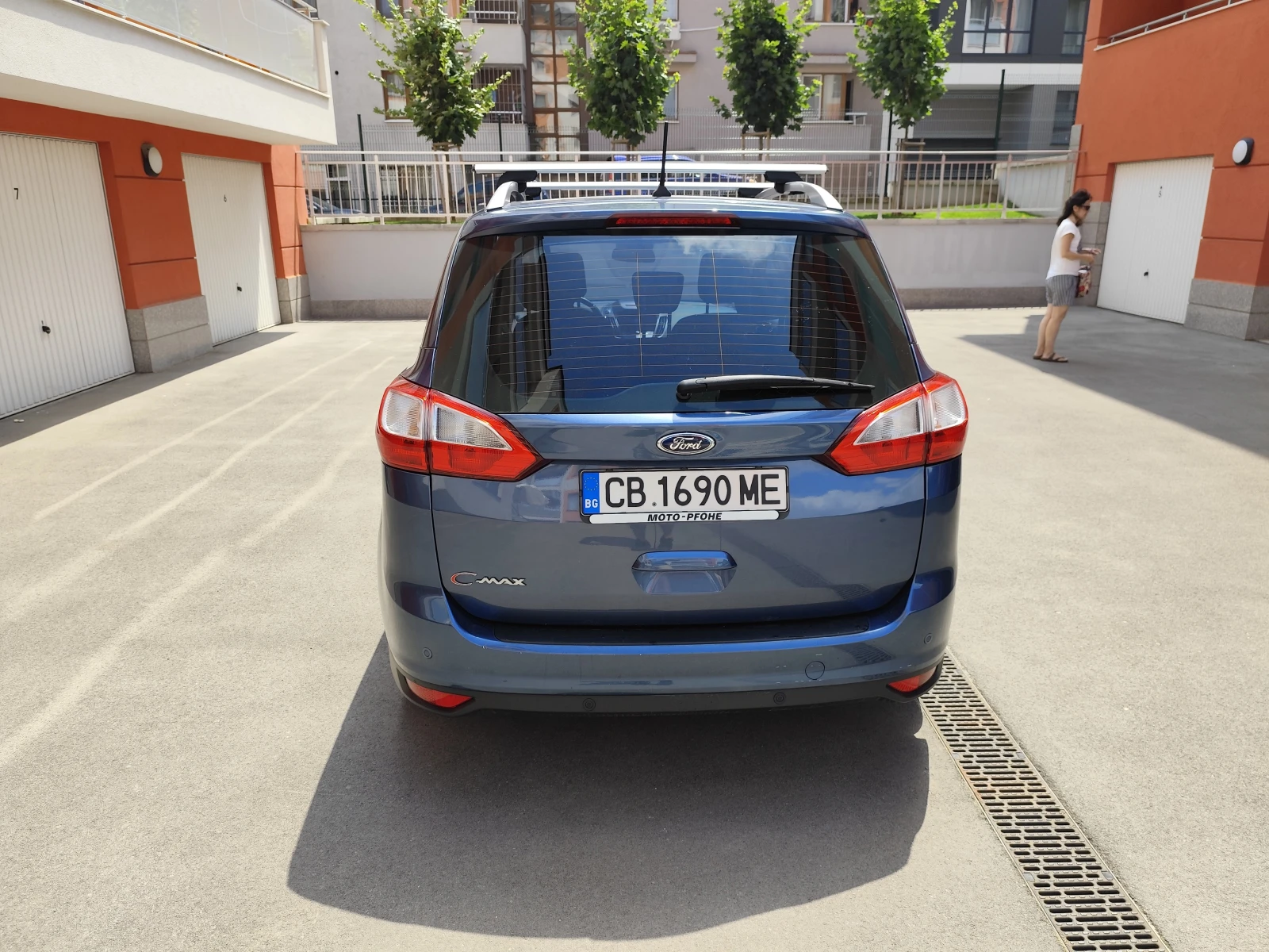 Ford Grand C-Max  - изображение 4