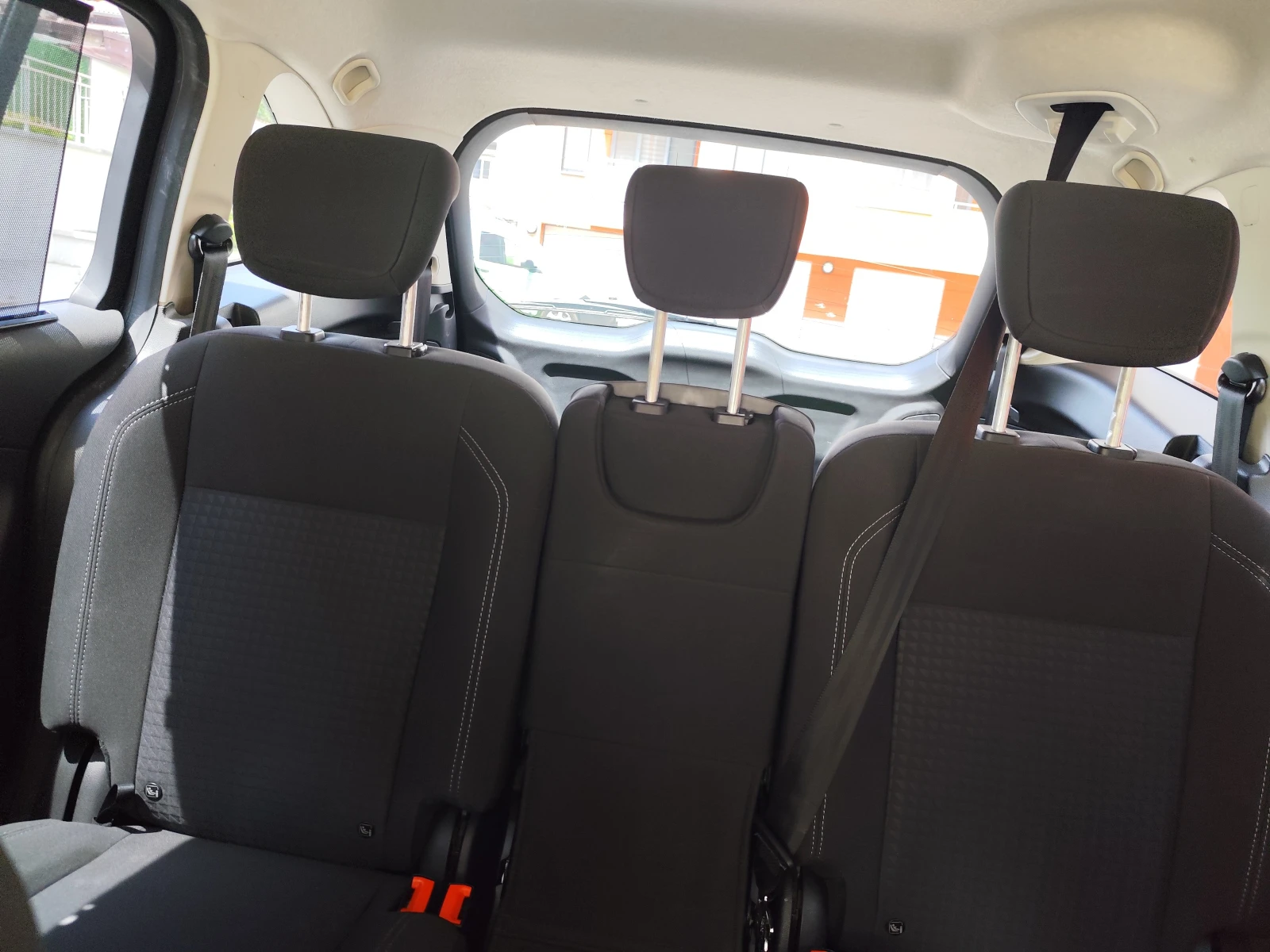 Ford Grand C-Max  - изображение 7
