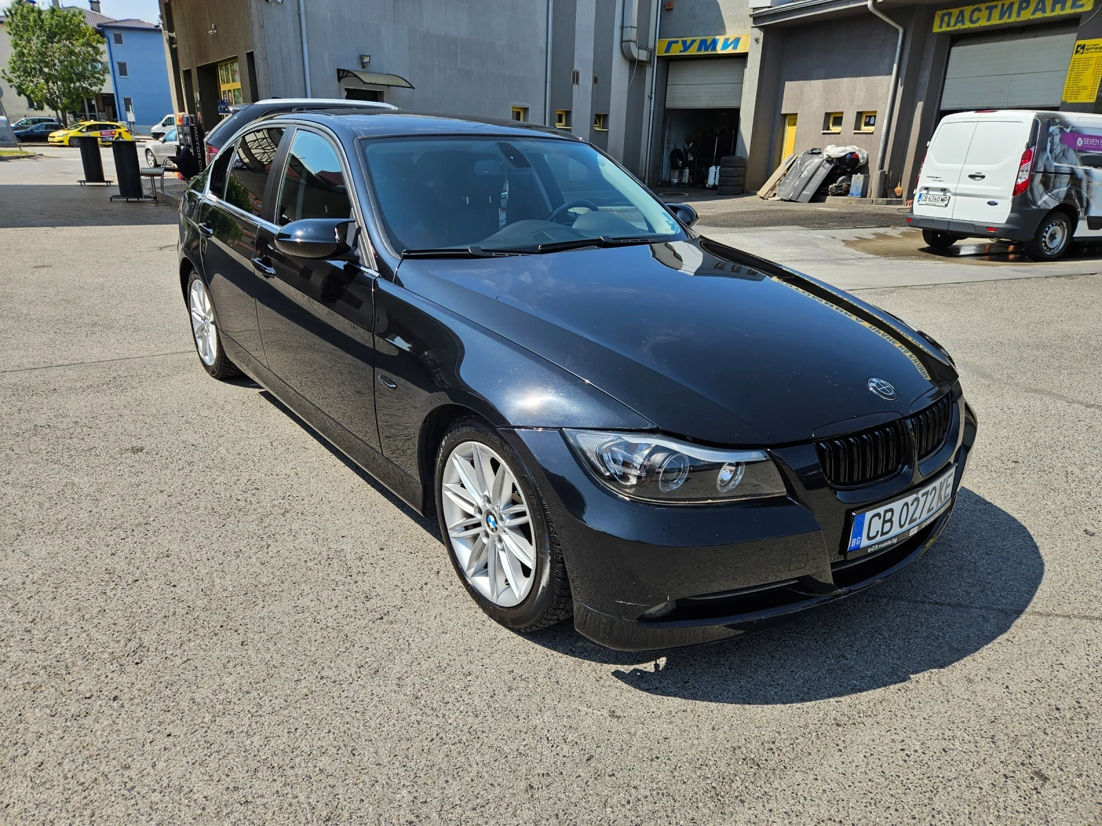 BMW 325 Хеч бек - изображение 3