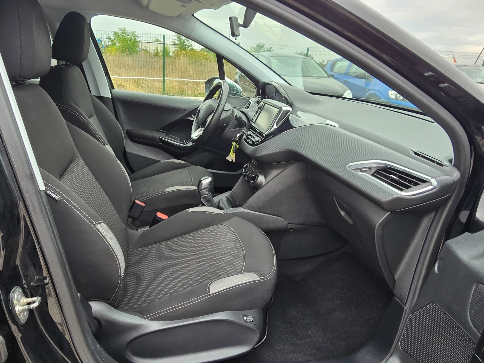 Peugeot 208 1.6HDI 99 EURO 6 87000 . | Mobile.bg   11