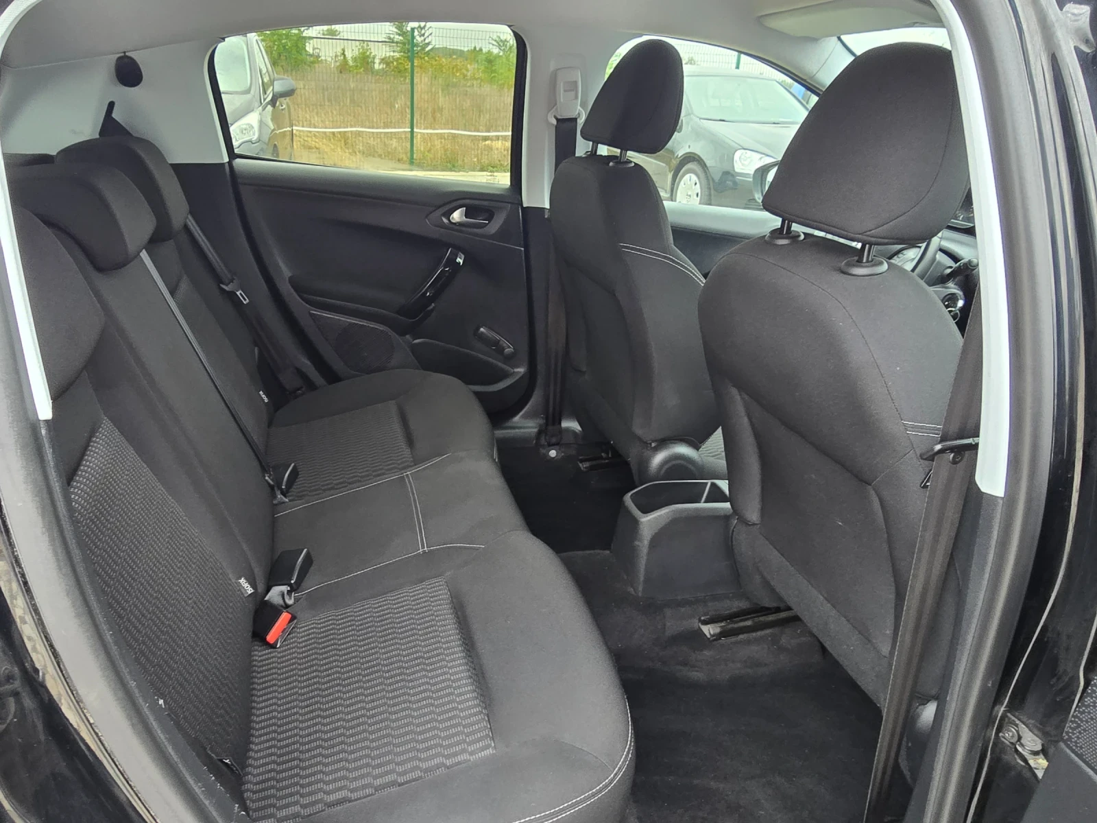 Peugeot 208 1.6HDI 99 EURO 6 87000 . | Mobile.bg   17