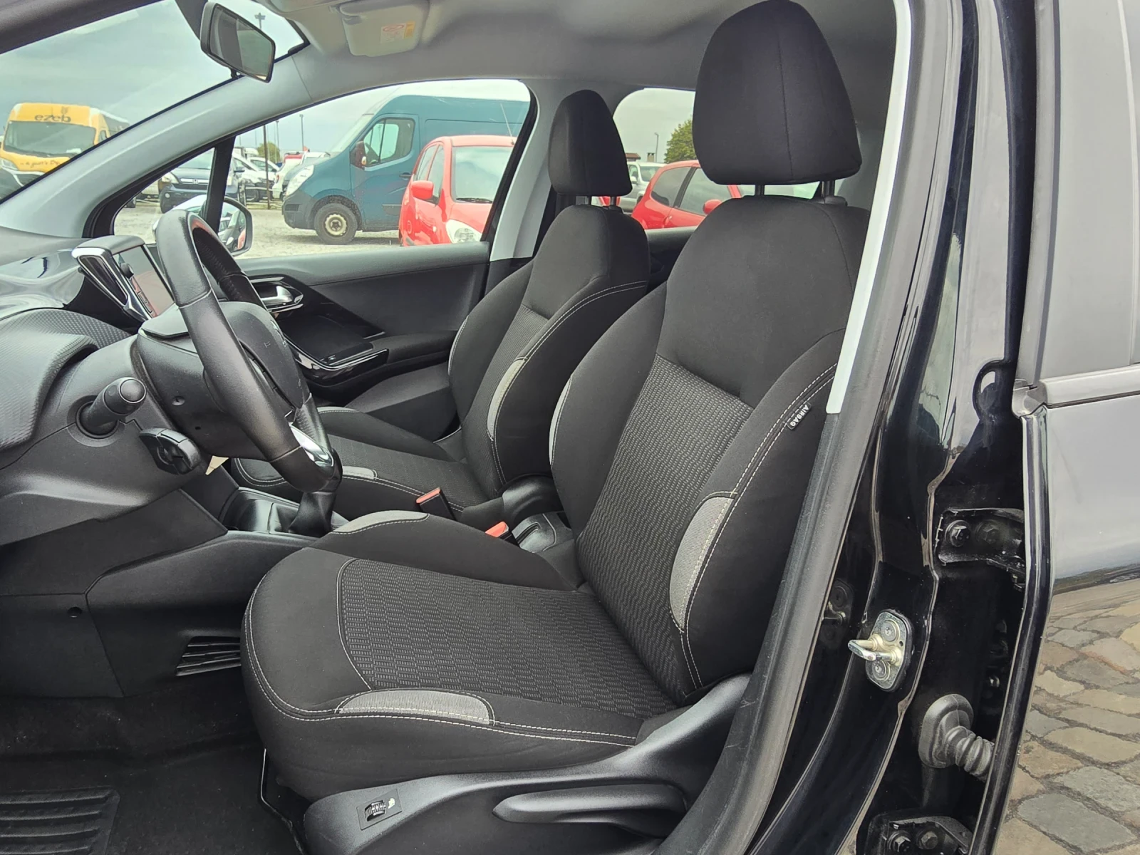 Peugeot 208 1.6HDI 99 EURO 6 87000 . | Mobile.bg   10