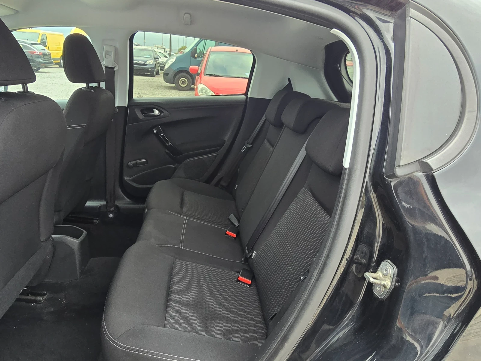 Peugeot 208 1.6HDI 99 EURO 6 87000 . | Mobile.bg   16