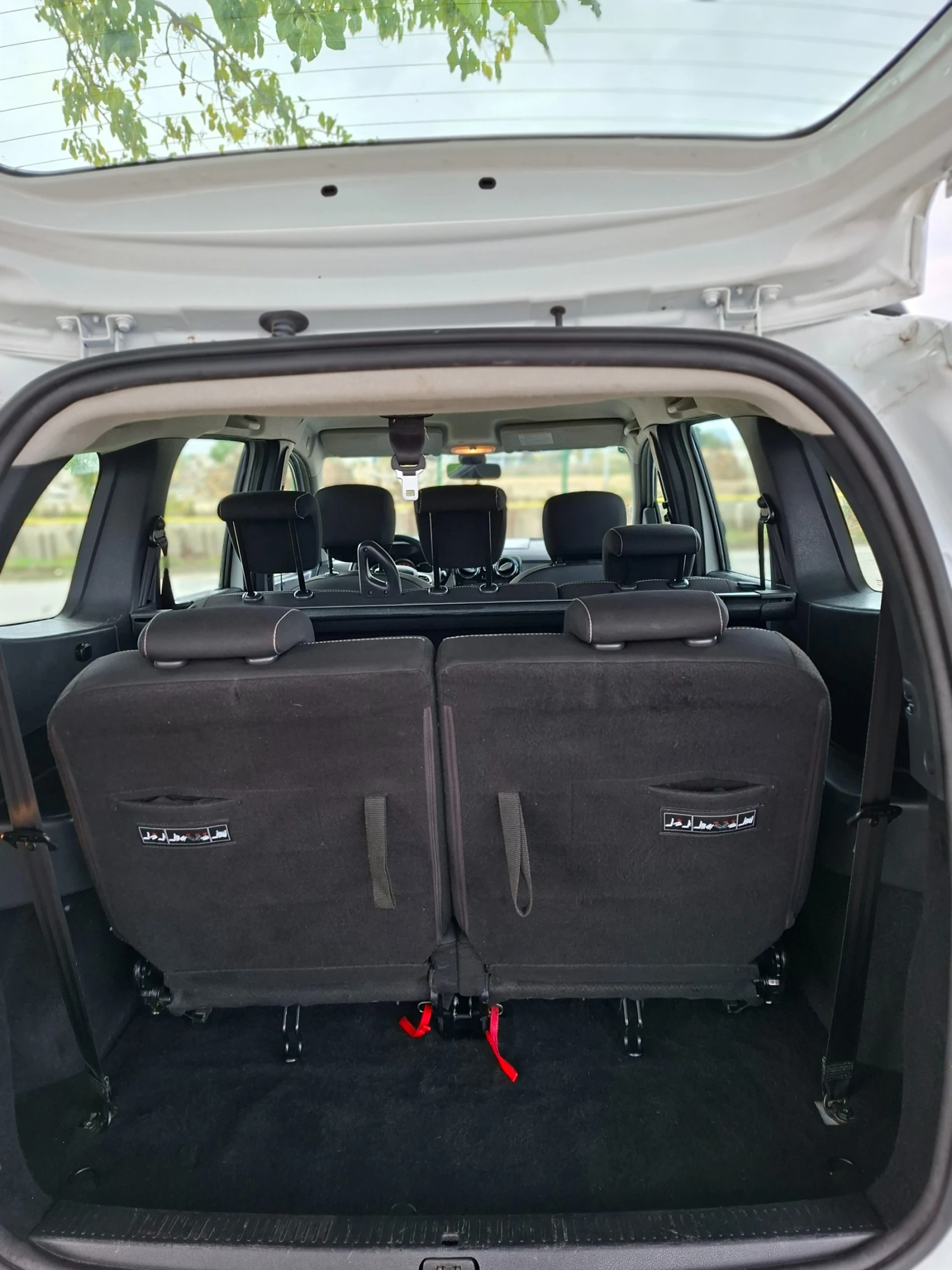 Dacia Lodgy 1.6 16V | Mobile.bg   7