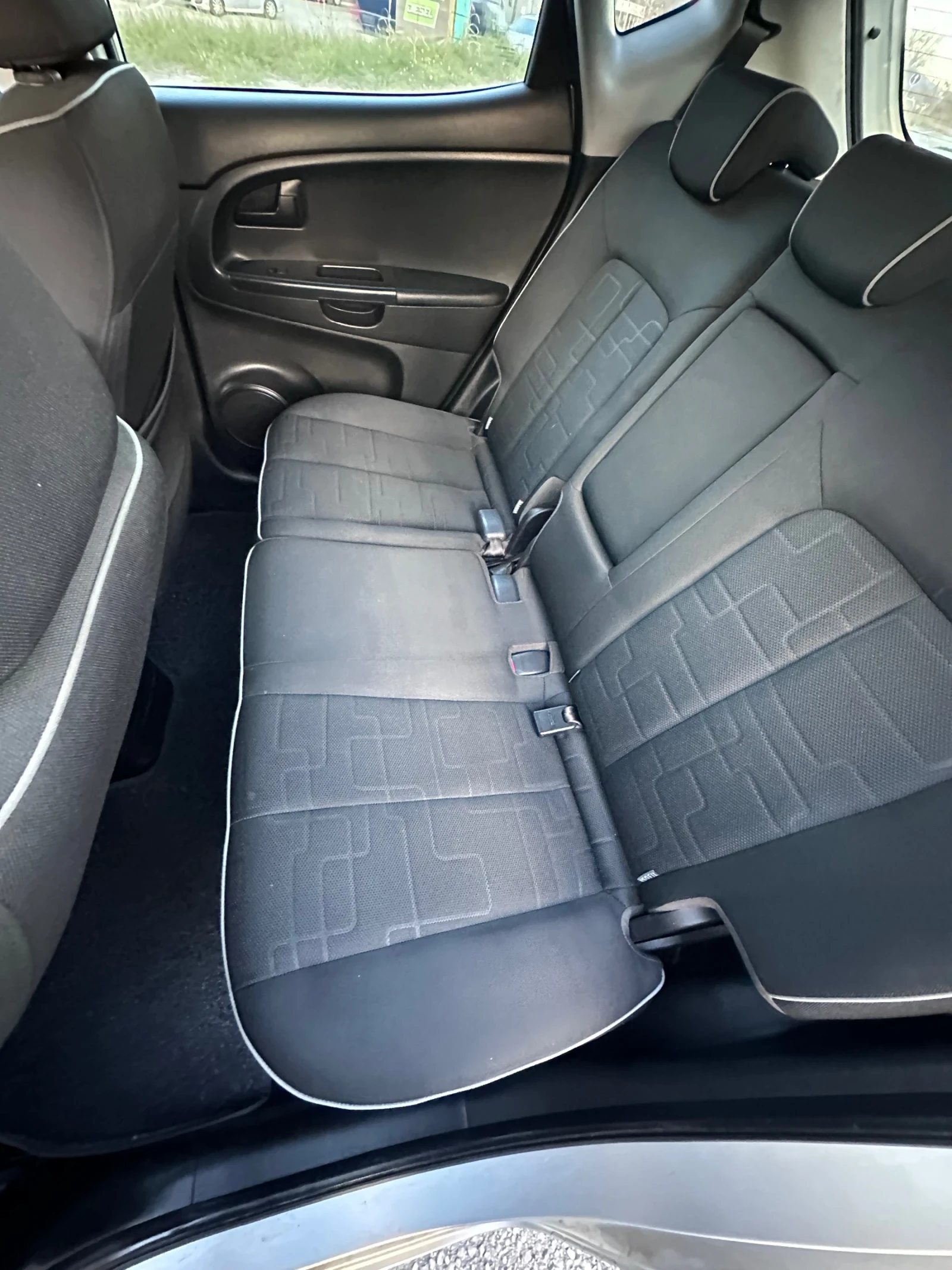 Kia Venga 1.4 CRDi 2013    | Mobile.bg   10