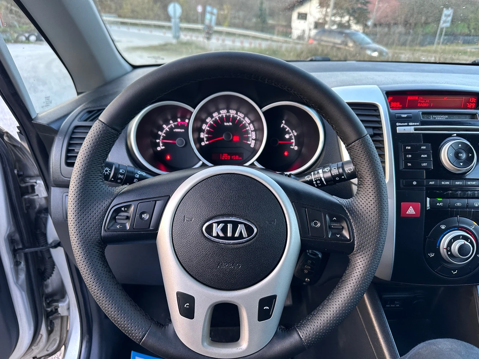 Kia Venga 1.4 CRDi 2013    | Mobile.bg   13