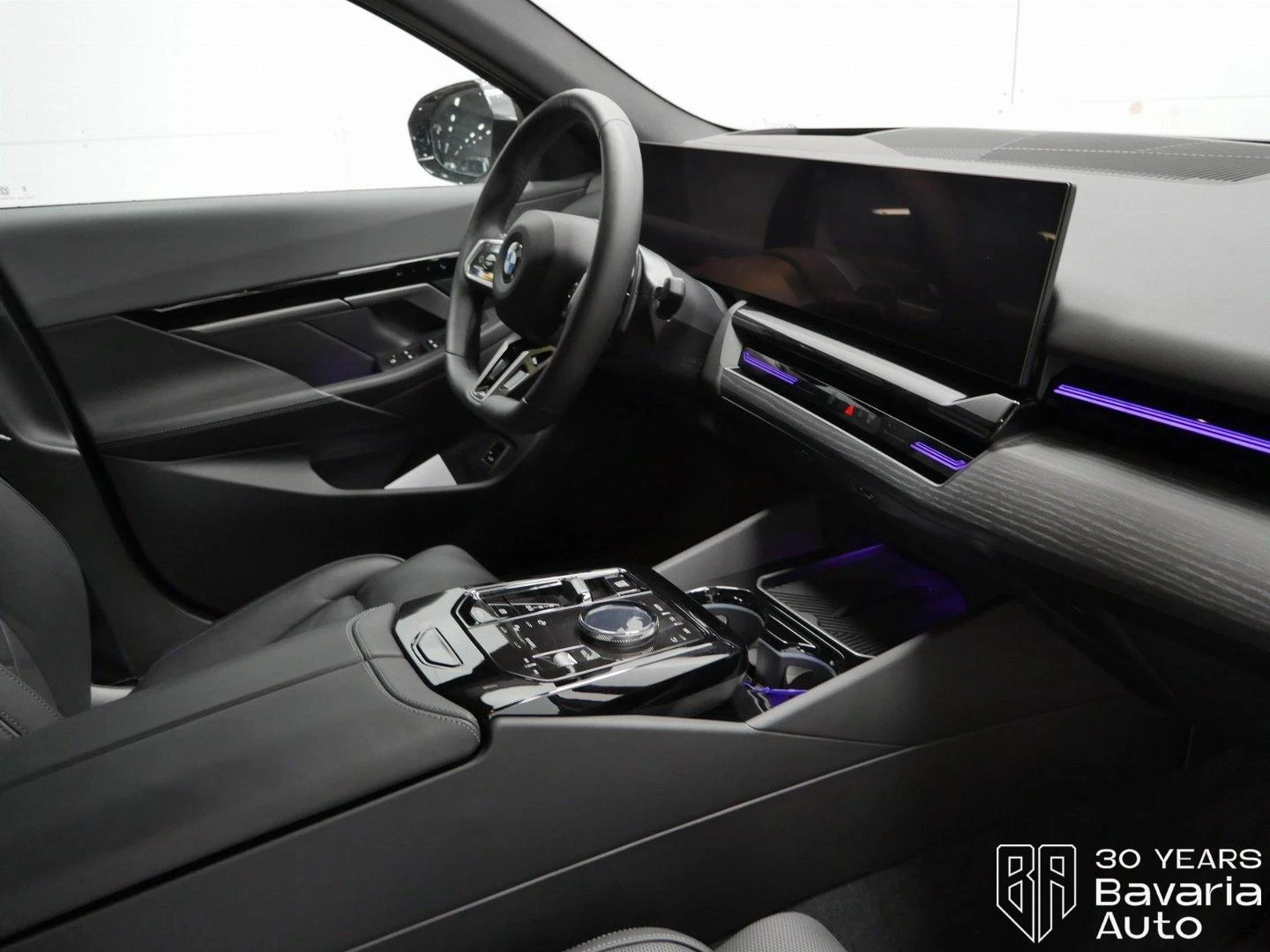 BMW 520 d xDrive M Sport Paket Steptronic - изображение 6