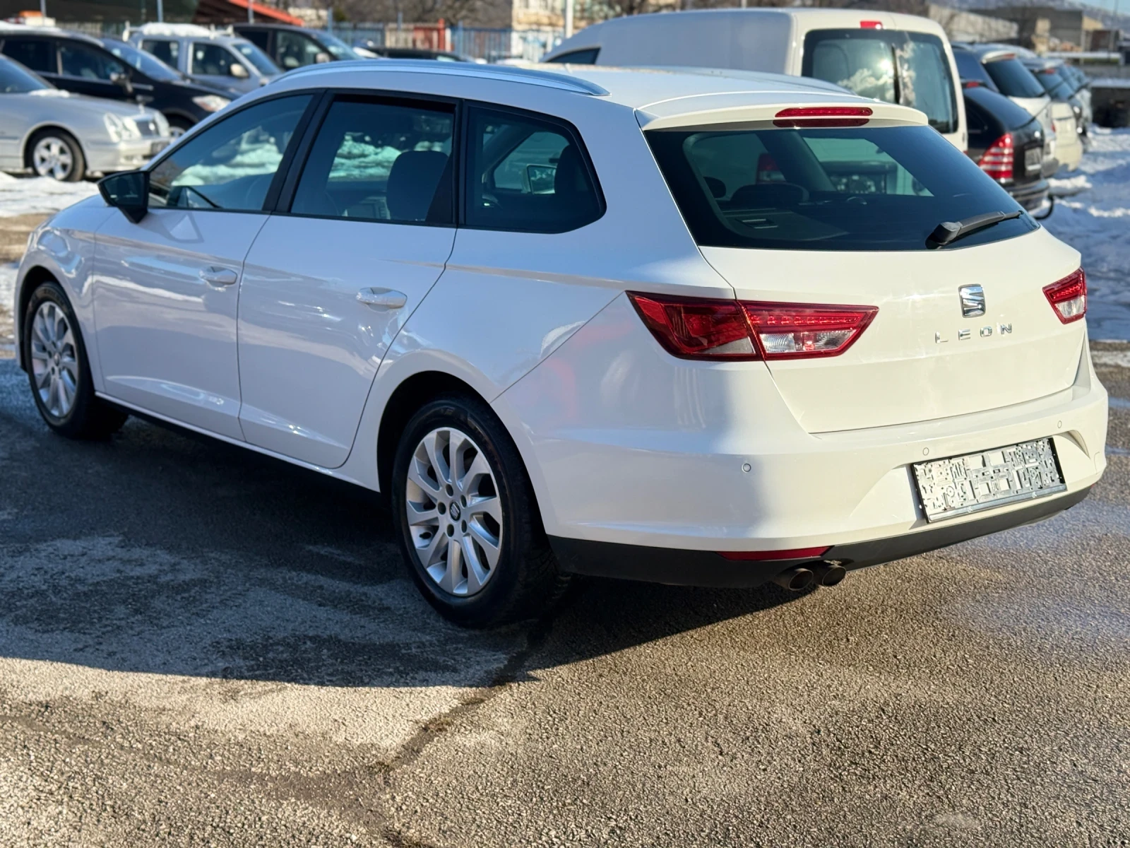 Seat Leon 1.6TDI-4x4 - изображение 7