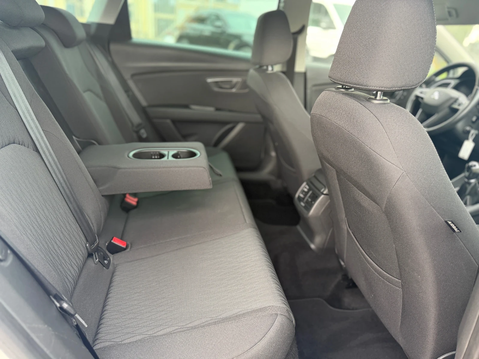 Seat Leon 1.6TDI-4x4 | Mobile.bg � ����������� 9
