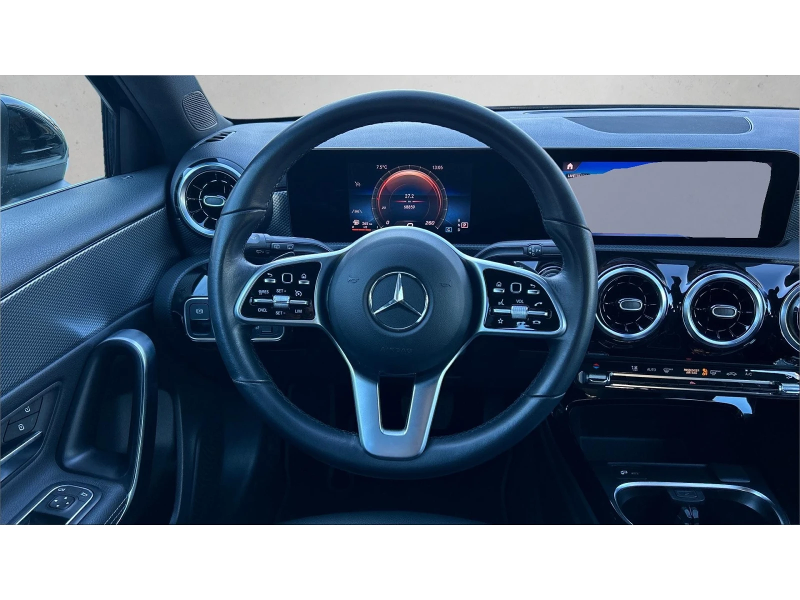 Mercedes-Benz A 180 Месечна вноска от 320   - изображение 9