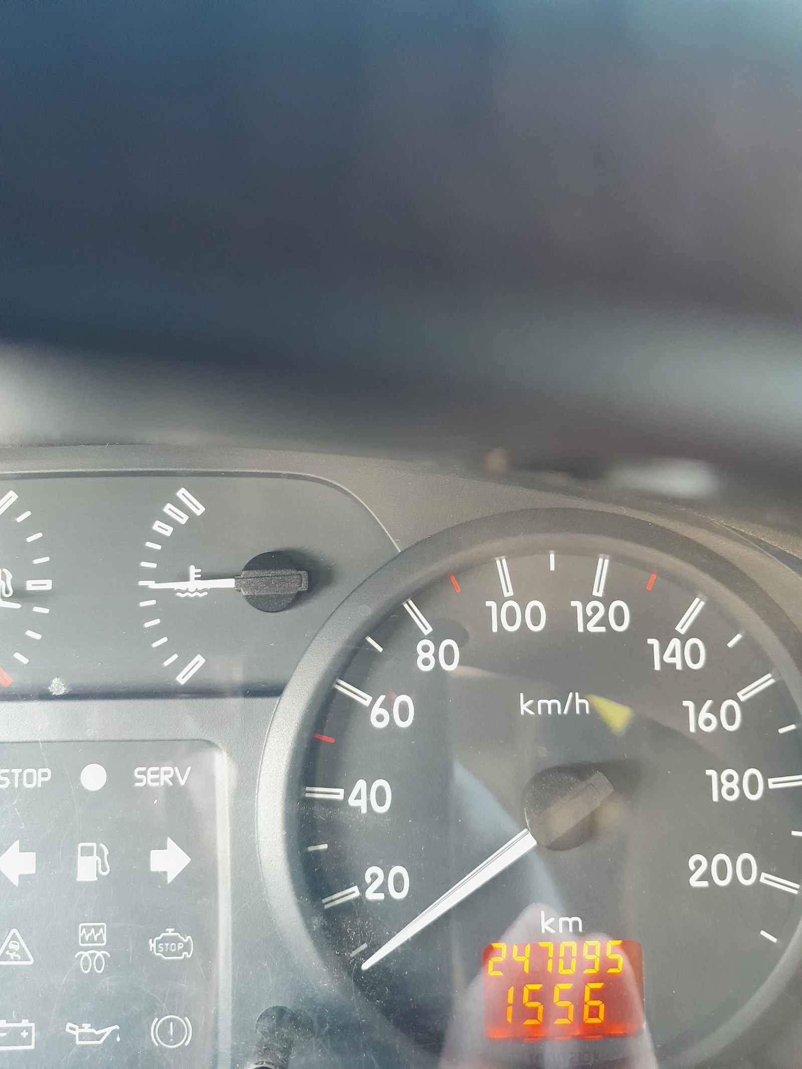 Renault Kangoo 1.6 16v 95кс. Газ-Бензин, снимка 2 - Автомобили и джипове - 53715673