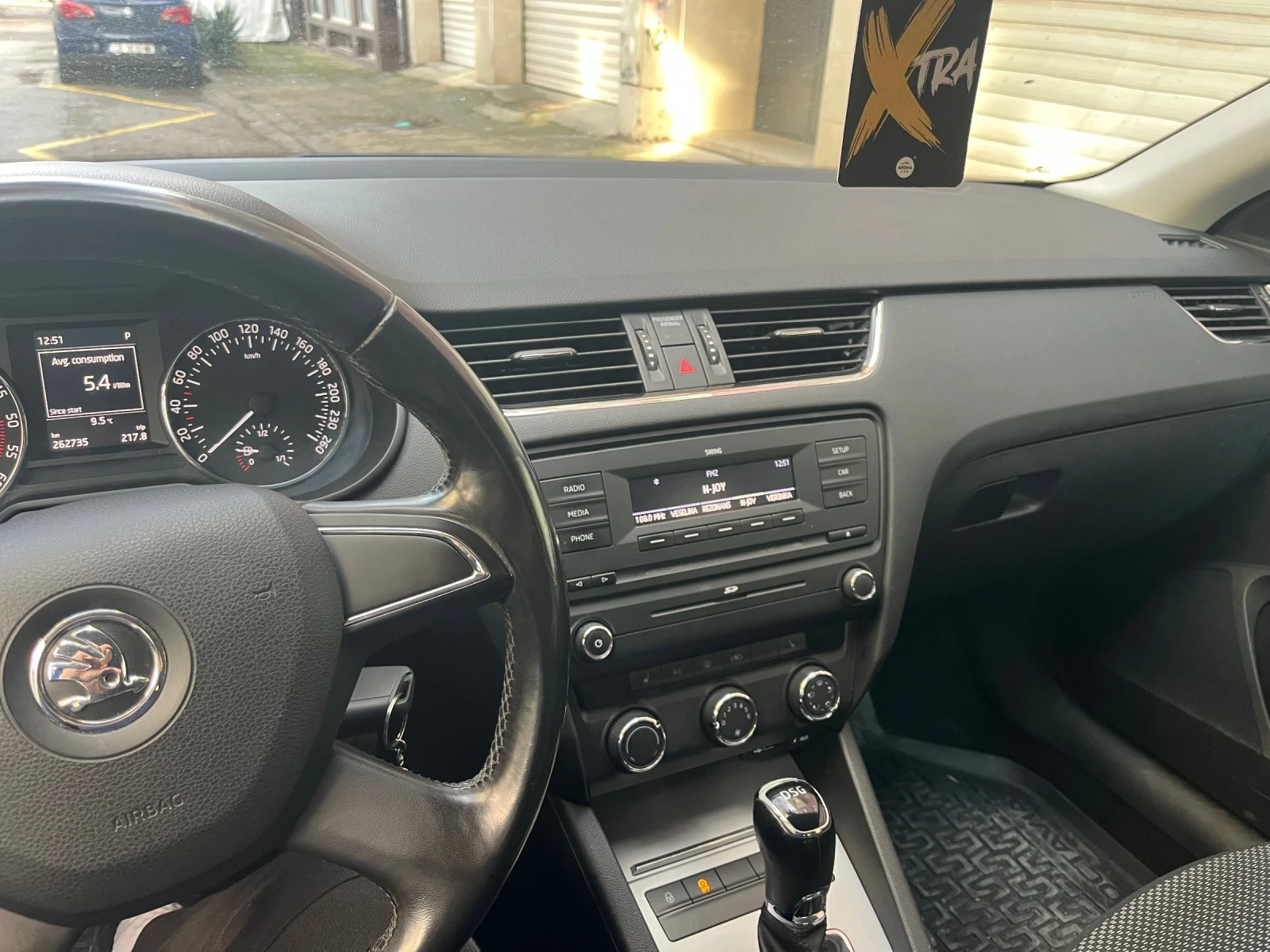 Skoda Octavia 1.6, снимка 7 - Автомобили и джипове - 53796969