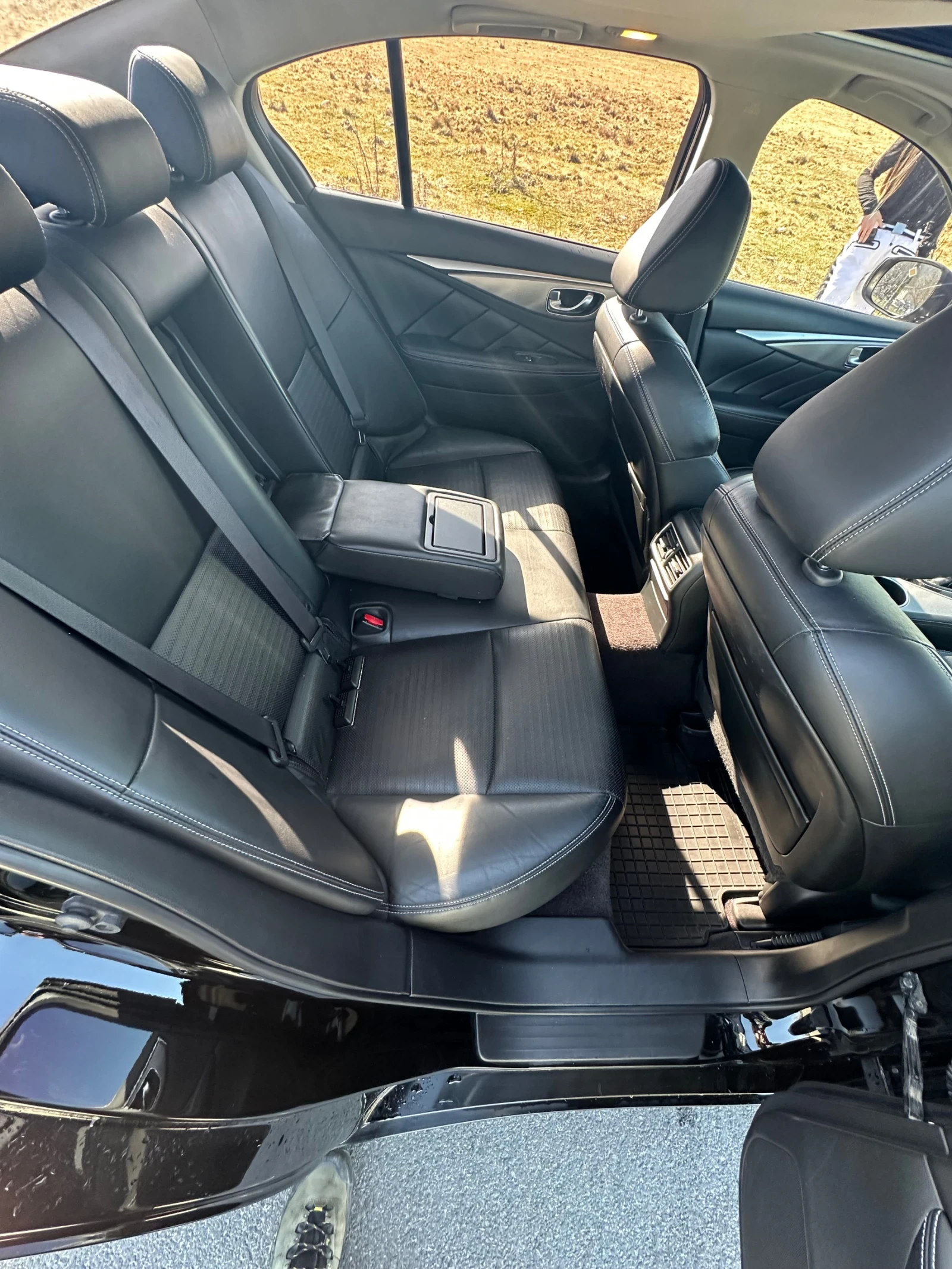 Infiniti Q50 3.7 AWD, снимка 13 - Автомобили и джипове - 53839129