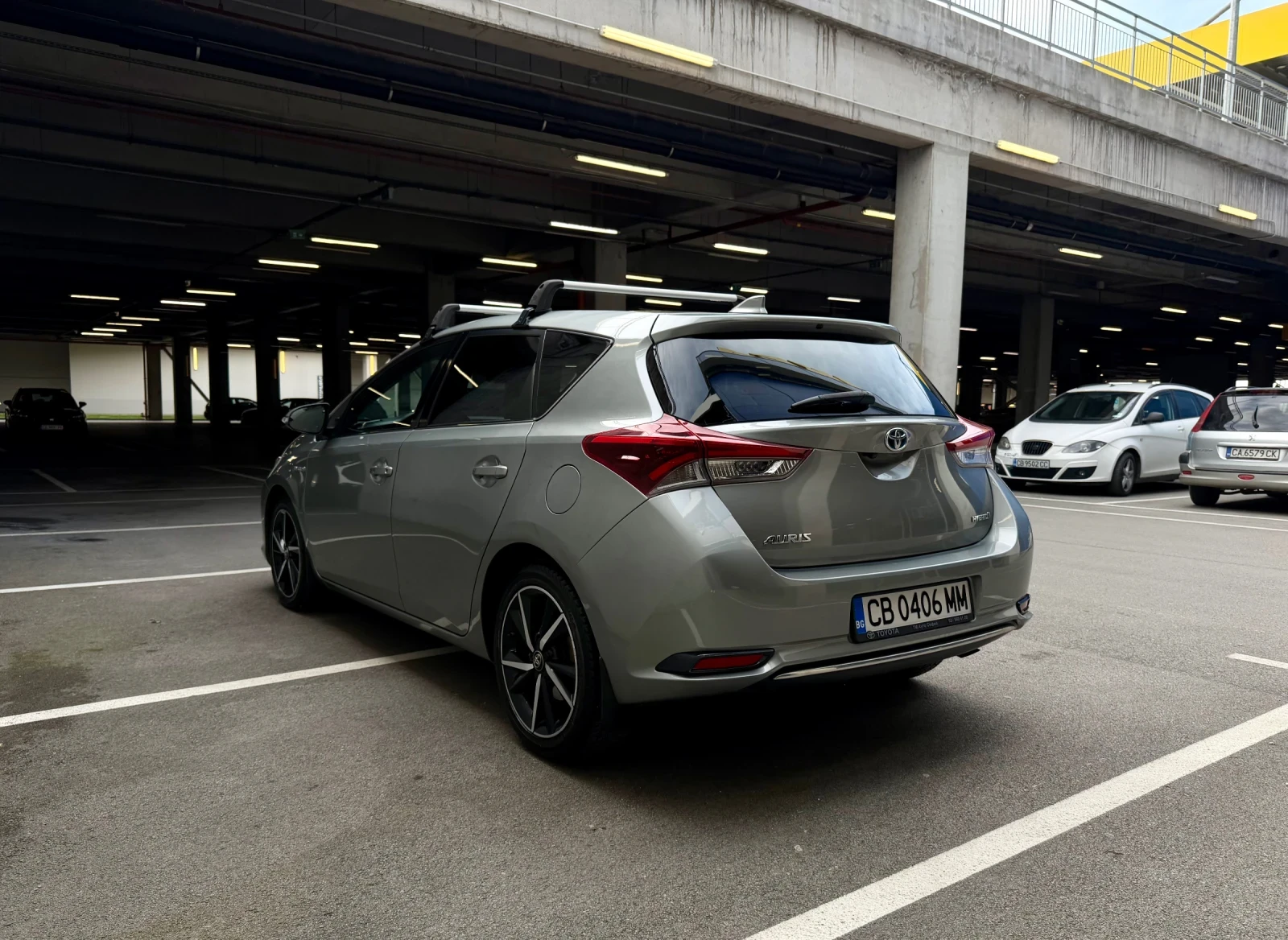 Toyota Auris | Първи собственик | ТМ Ауто София | Гаранция | , снимка 4 - Автомобили и джипове - 53845160